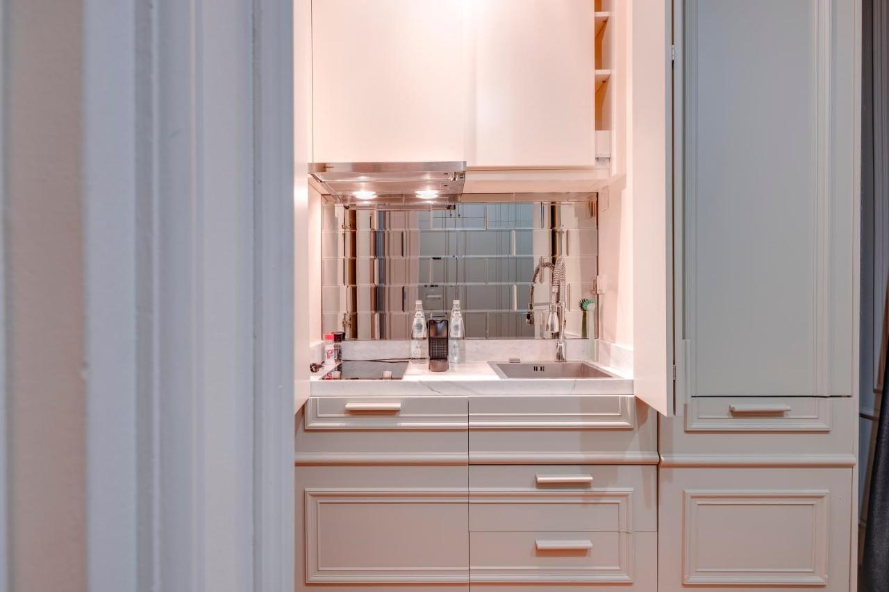 Homie Suites - Luxury Apartments In Galata Provincia di Provincia di Istanbul Esterno foto