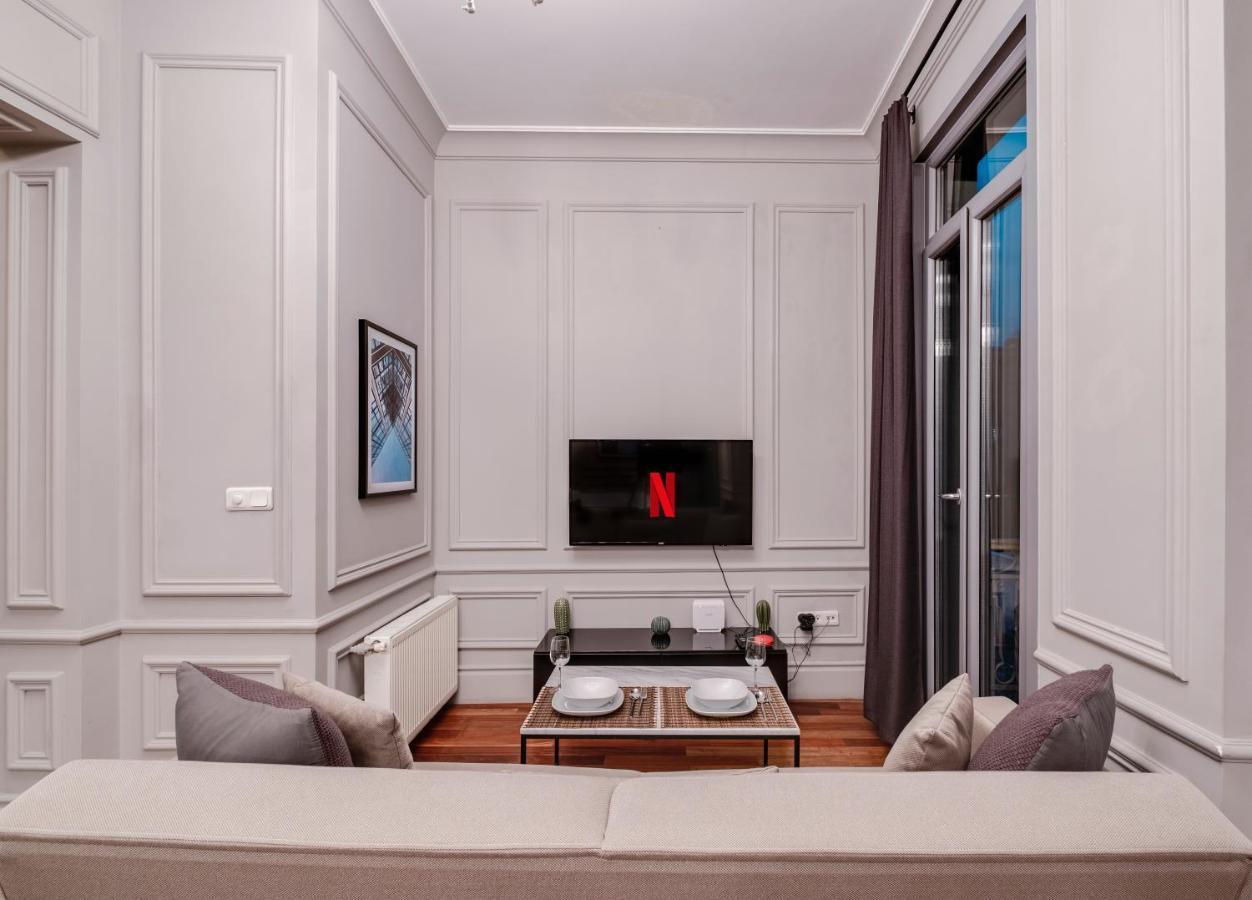 Homie Suites - Luxury Apartments In Galata Provincia di Provincia di Istanbul Esterno foto